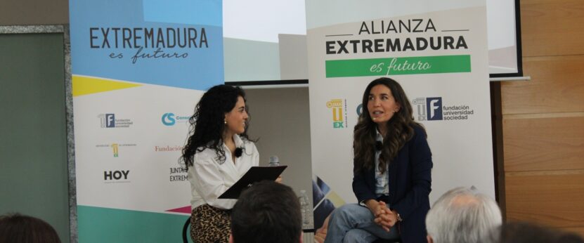 La emprendedora Gema Correa en el Centro Universitario de Mérida