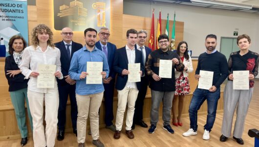 El Centro Universitario de Mérida celebra su festividad con un 100% de empleabilidad y nuevas tit...