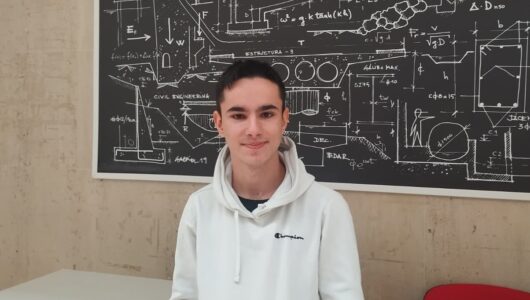 Un estudiante de la UEx representará a España en la final mundial de un campeonato de robótica en...