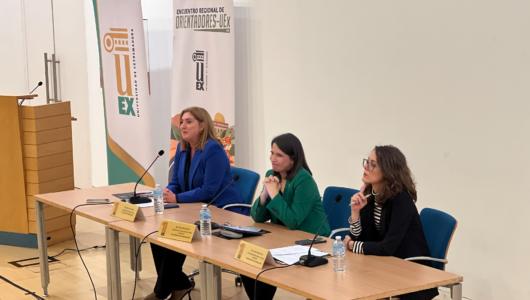 El XVIII Encuentro Regional de Orientadores refuerza la coordinación educativa entre la UEx y los...